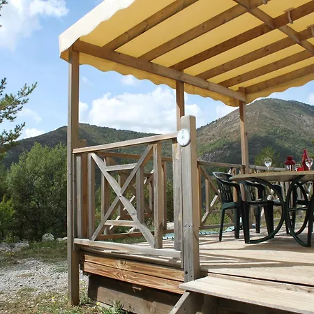 Rcn Les Collines De 4*