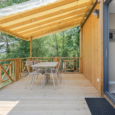 Rcn Les Collines De Campsite Castellane
