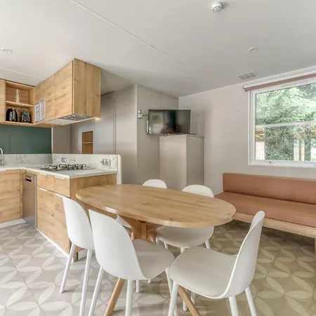 Parque de Campismo Rcn Les Collines De 4*