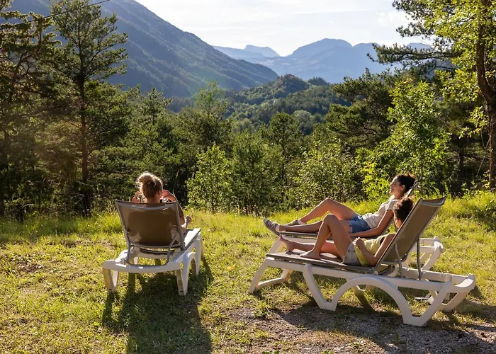 Rcn Les Collines De 4*