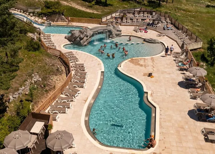 Parque de Campismo Rcn Les Collines De 4*